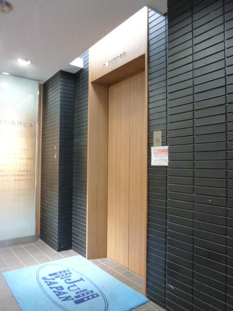 エントランス②