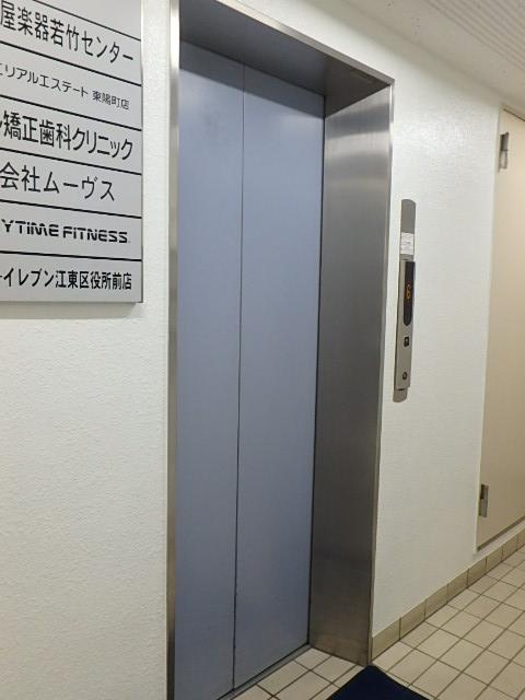 若竹ビルエントランス③