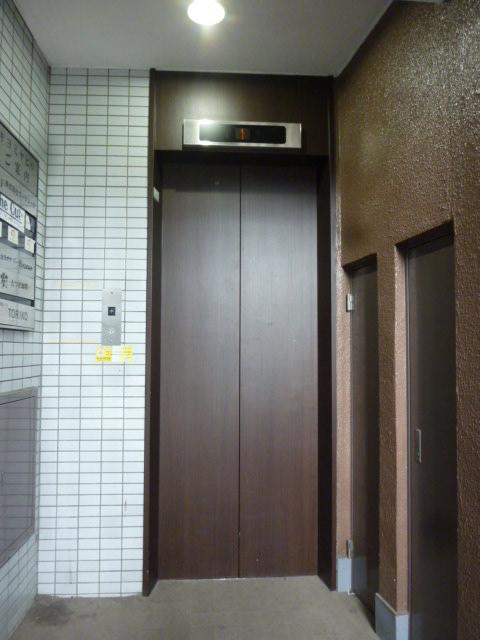 キヨミヤビルエントランス②