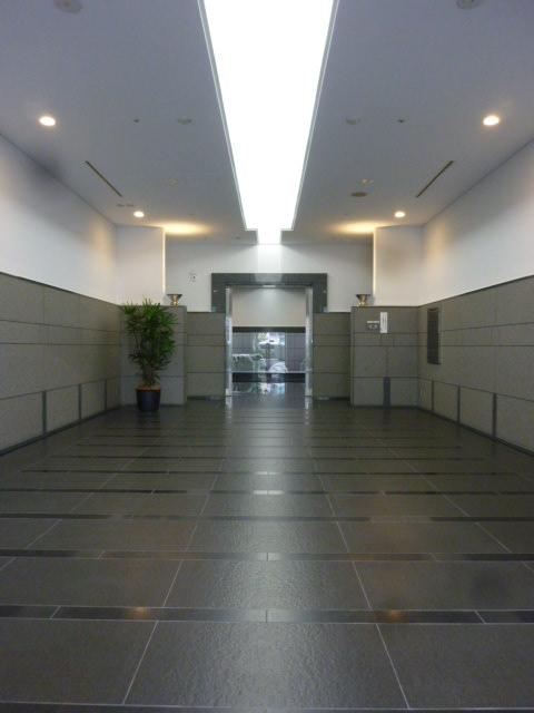 ホール①