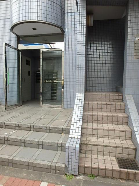 エントランス①