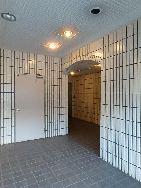 み満きビルホール①