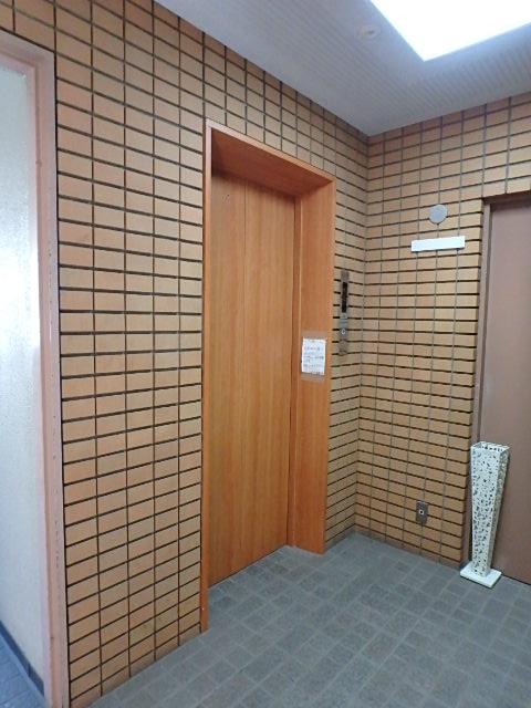 ホール②