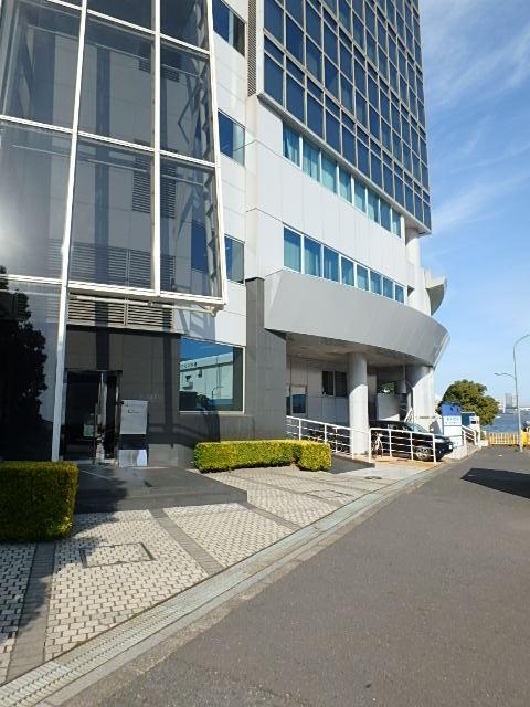 エントランス②