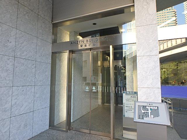 エントランス②
