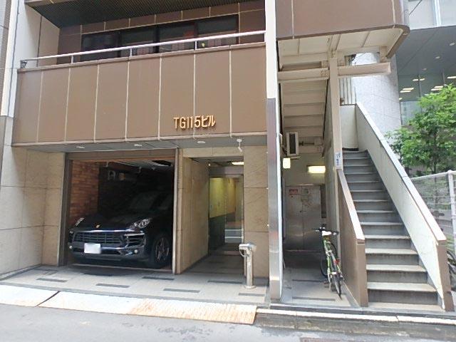 ＴＲＵＳＴ　ＶＡＬＵＥ　虎ノ門エントランス①