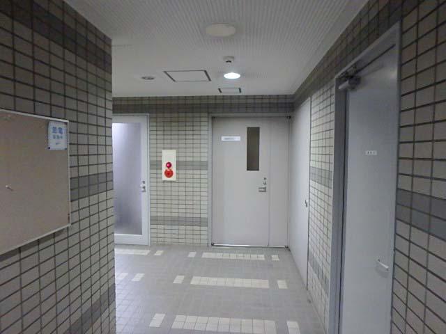 ホール②