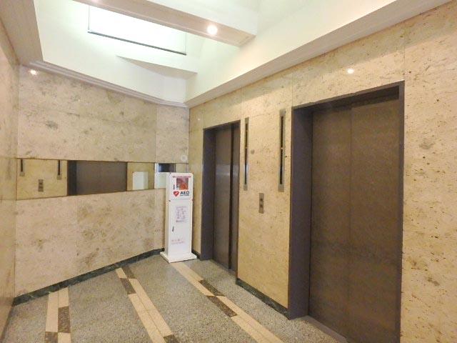 虎ノ門実業会館（本館）ホール②