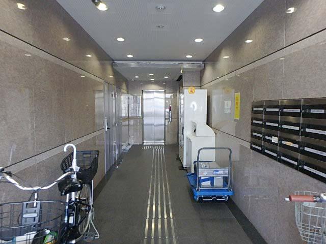 ホール①
