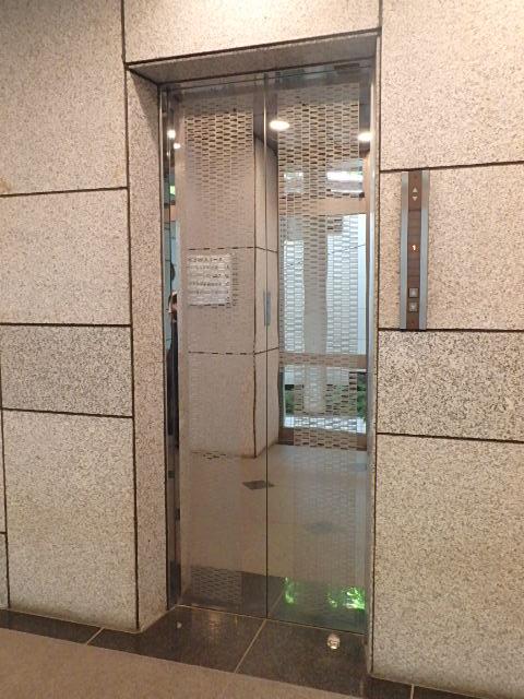 ルート高輪ビルホール④