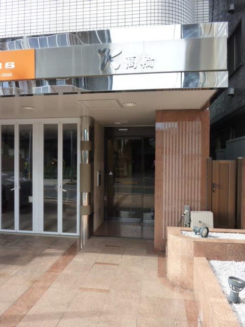 エントランス①