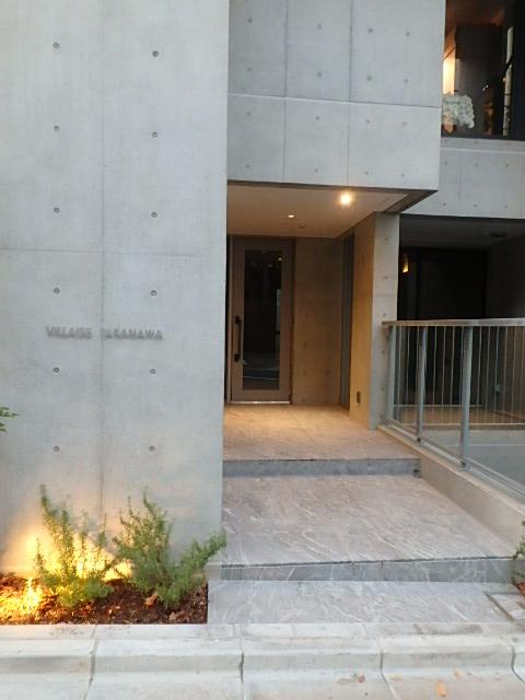 エントランス②