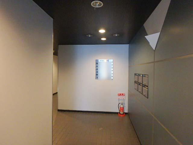 ホール①