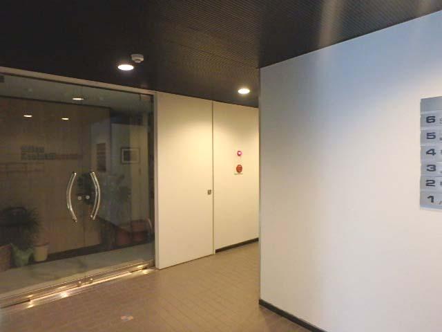 ホール②
