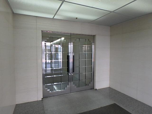 ＋ＳＨＩＦＴ　ＭＩＴＡエントランス③