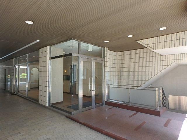 三田ＵＴビルエントランス②