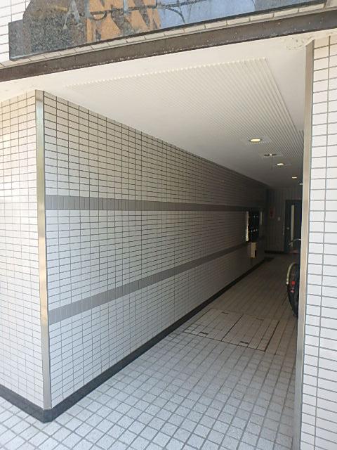 アクティ２１ビルエントランス②