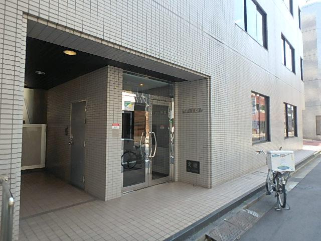 エントランス①