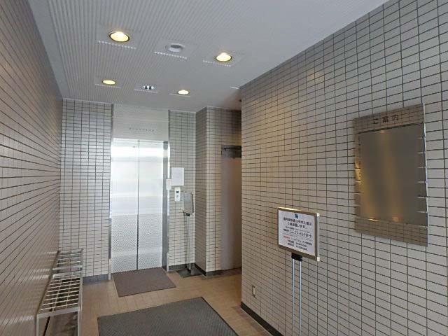 ホール①