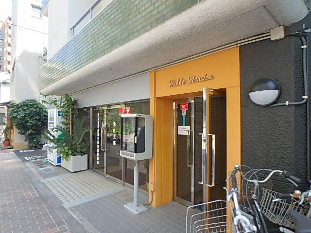 エントランス①