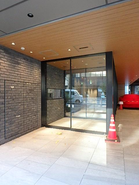 アパ三田芝公園駅前ビルエントランス③