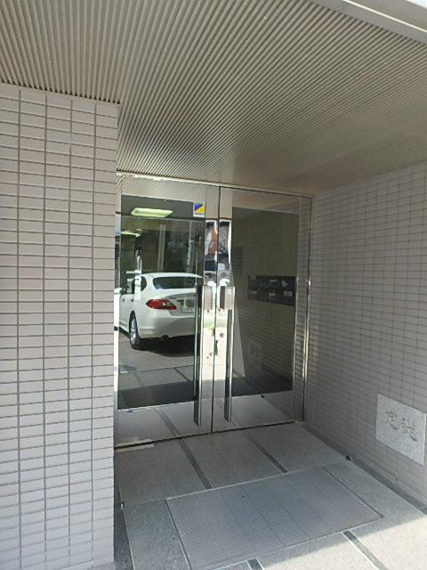 エントランス②
