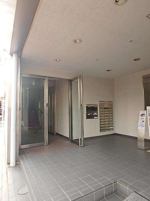 エントランス②