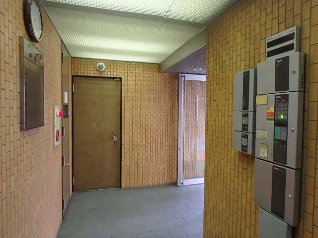 ホール②