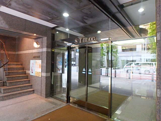 エス・ティビルエントランス③