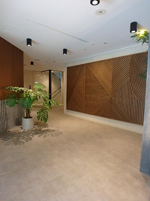 ホール①