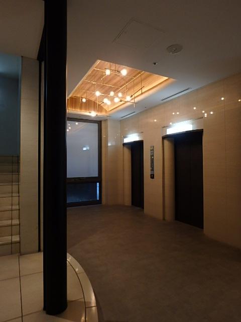 ホール③