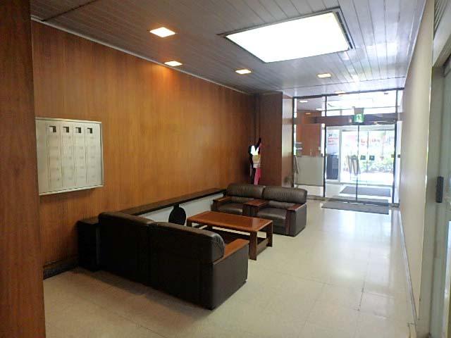 ホール③
