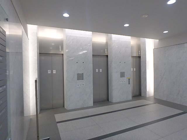 ホール②