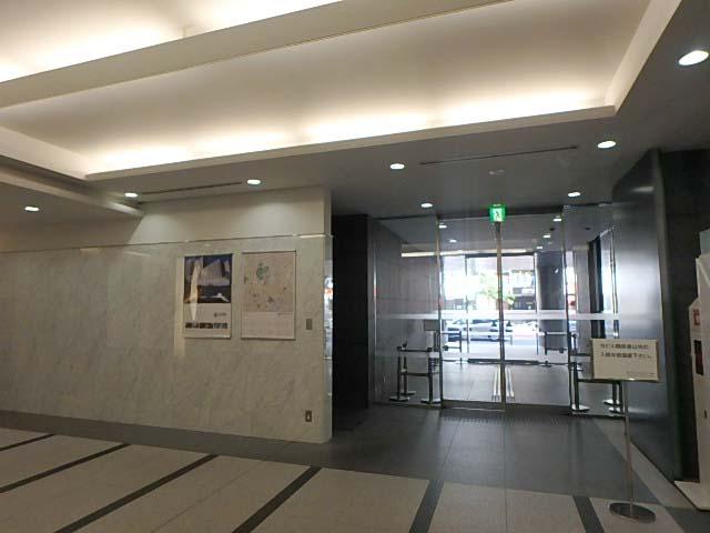ホール④