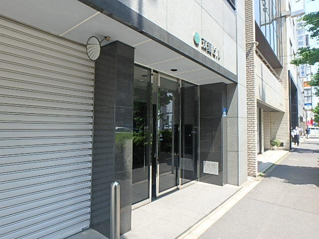 双葉ビルエントランス①