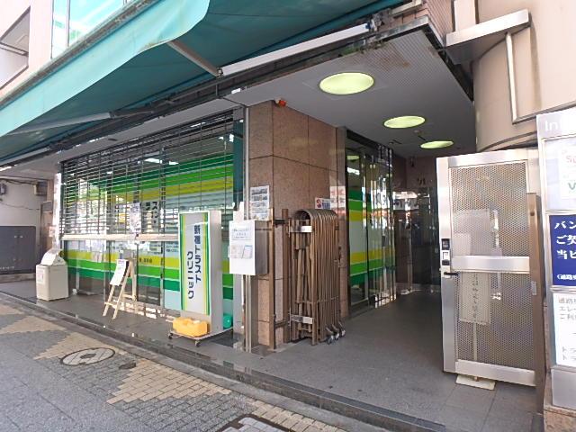 エントランス①