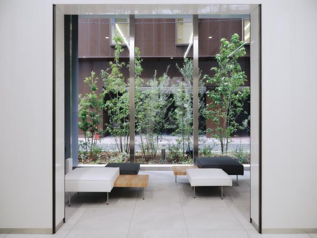 ＣＩＲＣＬＥＳ＋新橋エントランス③