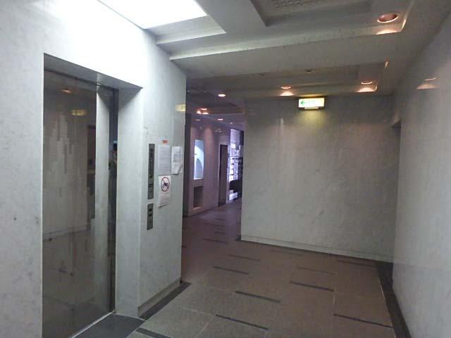 新橋ＮＫＫビルホール①