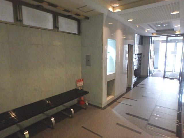 新橋ＮＫＫビルホール④