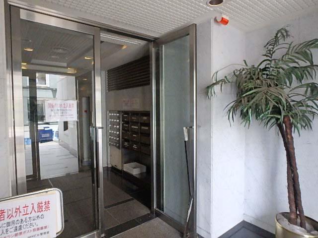 新橋ＮＫＫビルエントランス③