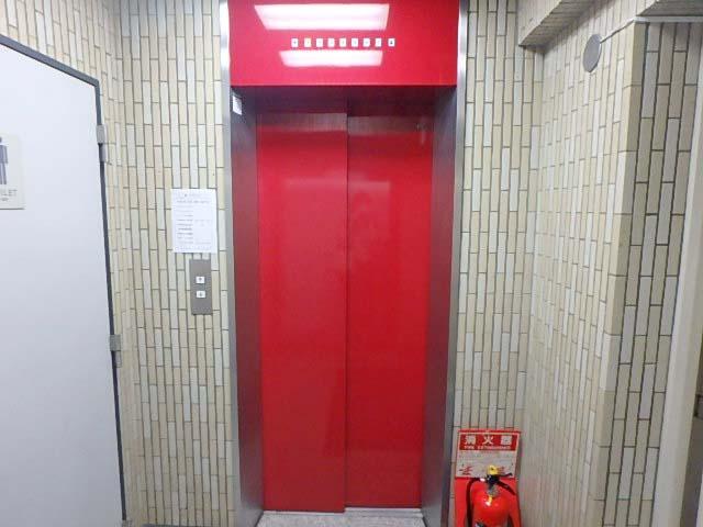 ホール②