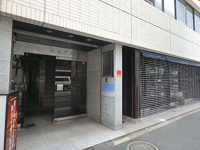 第二鈴丸ビルエントランス①