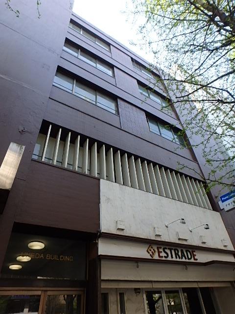 梅田ビル外観②