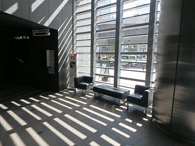 ホール④