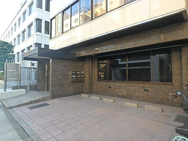 ヴェルディ赤坂エントランス①