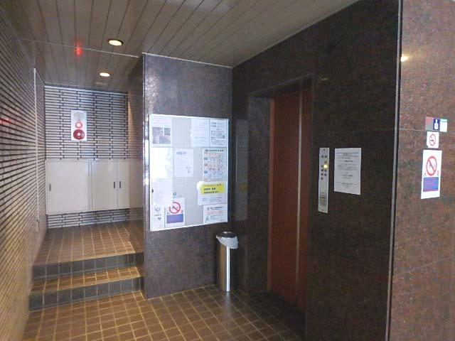 ホール②