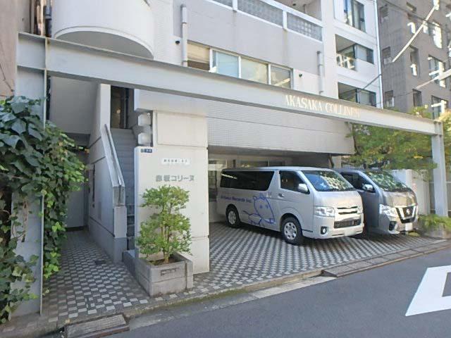 エントランス①