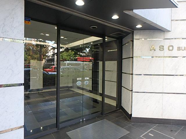 ＪＥＳＣＯ赤坂表町ビルエントランス②