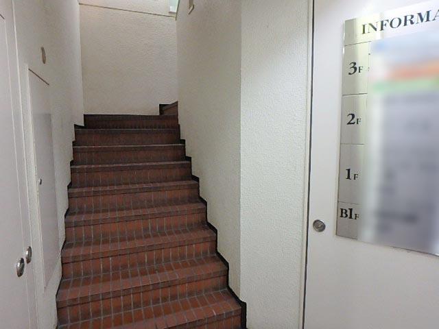 ホール③