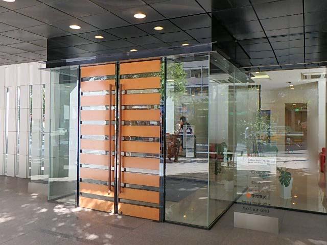 ＡＸＩＡ青山エントランス②